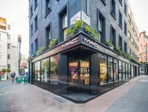 MAC_Carnaby_Street_Exterior_1115_600